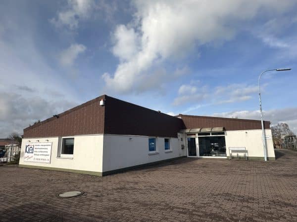 gebaeude-der-firma-kiel-sanitaer-aussen-komplett